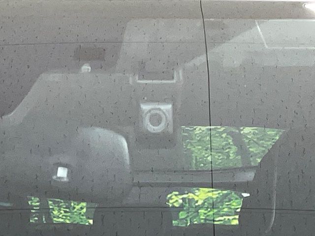 TOYOTA PRIUS 2017 Image 31