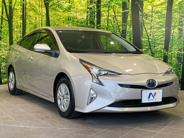 TOYOTA PRIUS 2017 Image 31