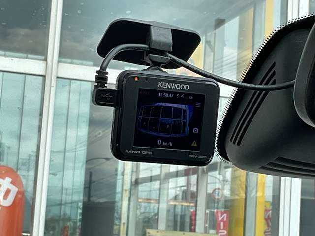 NISSAN SERENA  S-HYBRID 4WD 2018 Image 31