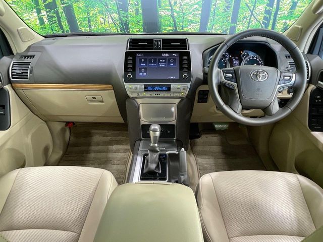 TOYOTA LANDCRUISER PRADO 2023 Image 31