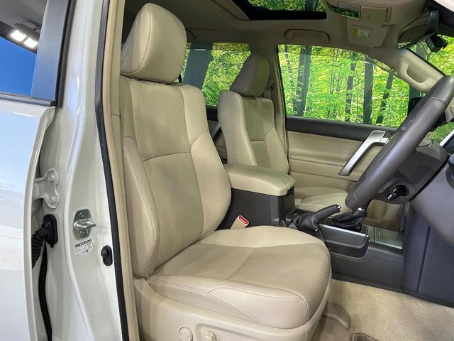 TOYOTA LANDCRUISER PRADO 2023 Image 31