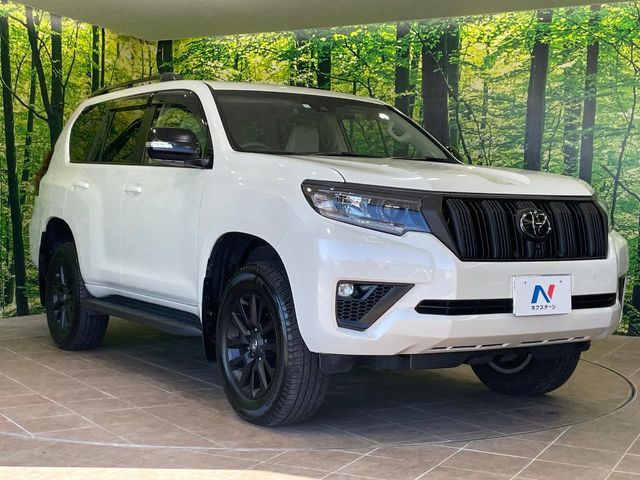 TOYOTA LANDCRUISER PRADO 2023 Image 31