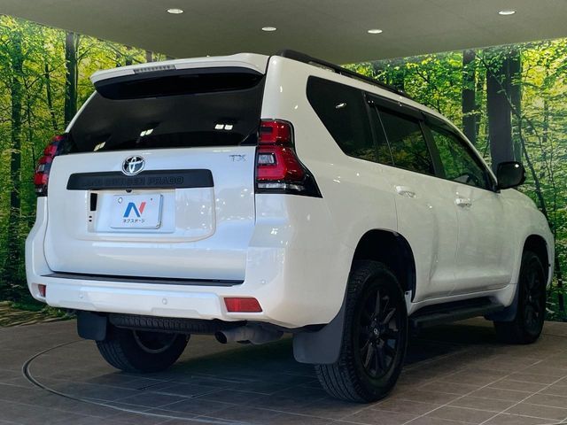 TOYOTA LANDCRUISER PRADO 2023 Image 31