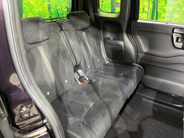 HONDA N BOX CUSTOM 4WD 2022 Image 31