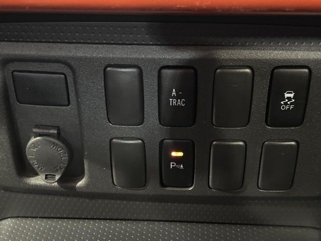 TOYOTA FJ CRUISER 4WD 2014 Image 31