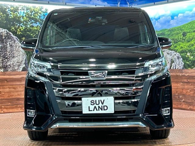 TOYOTA NOAH 2019 Image 31