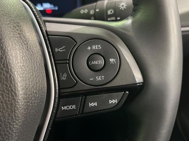 TOYOTA HARRIER HYBRID 2023 Image 31