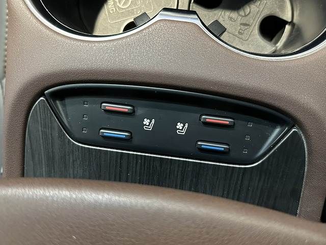 TOYOTA HARRIER HYBRID 2023 Image 31