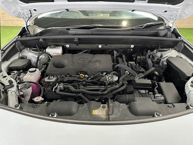 TOYOTA HARRIER HYBRID 2023 Image 31