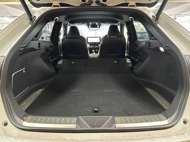 TOYOTA HARRIER HYBRID 2023 Image 31