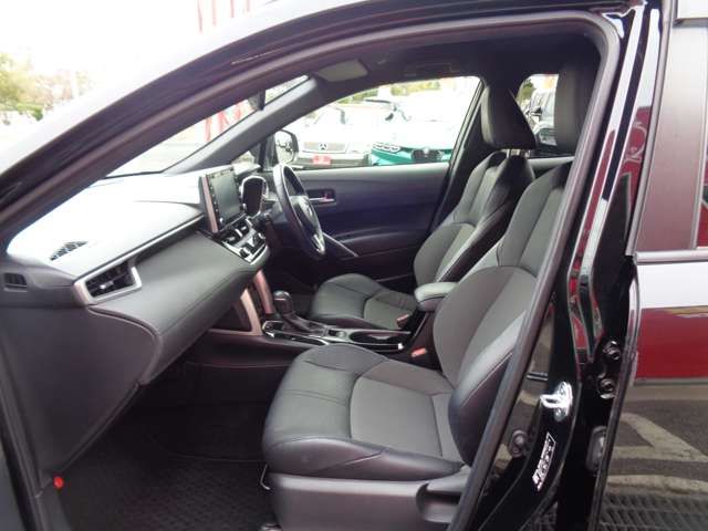 TOYOTA COROLLA CROSS HYBRID 2022 Image 31