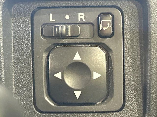 MITSUBISHI DELICA D:5 4WD 2012 Image 31