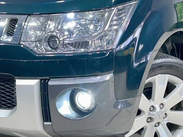MITSUBISHI DELICA D:5 4WD 2012 Image 31