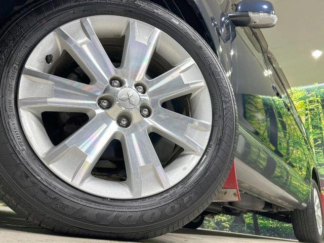 MITSUBISHI DELICA D:5 4WD 2012 Image 31