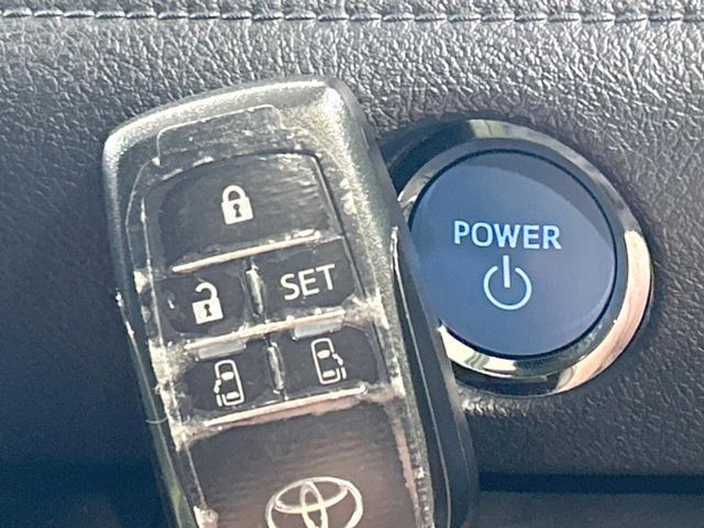 TOYOTA SIENTA HYBRID 2021 Image 31