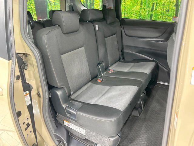 TOYOTA SIENTA HYBRID 2021 Image 31