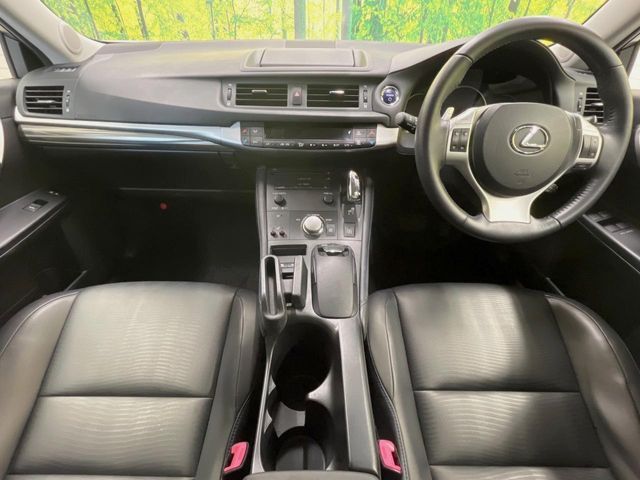 TOYOTA LEXUS CT200H 2013 Image 31