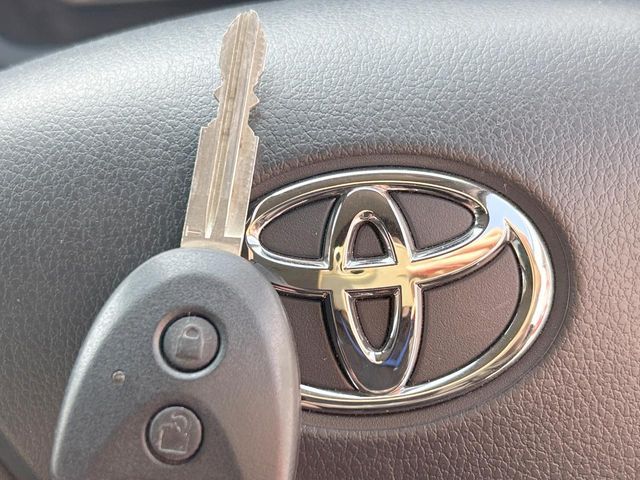 TOYOTA PIXIS EPOCH 2020 Image 31