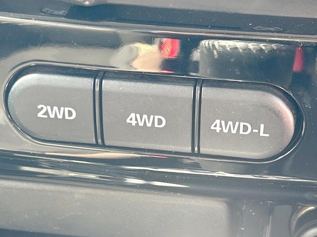 SUZUKI JIMNY 4WD 2015 Image 31