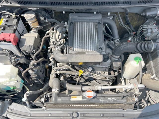 SUZUKI JIMNY 4WD 2015 Image 31