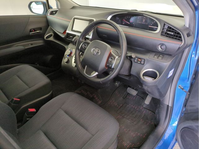 TOYOTA SIENTA 2017 Image 31