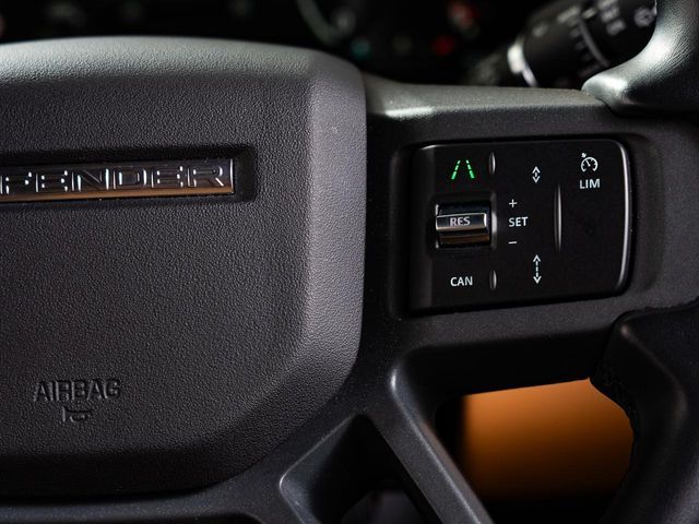 ROVER DEFENDER 2024 Image 31