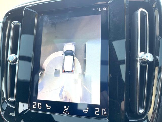 VOLVO XC40 2018 Image 31