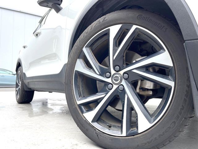 VOLVO XC40 2018 Image 31