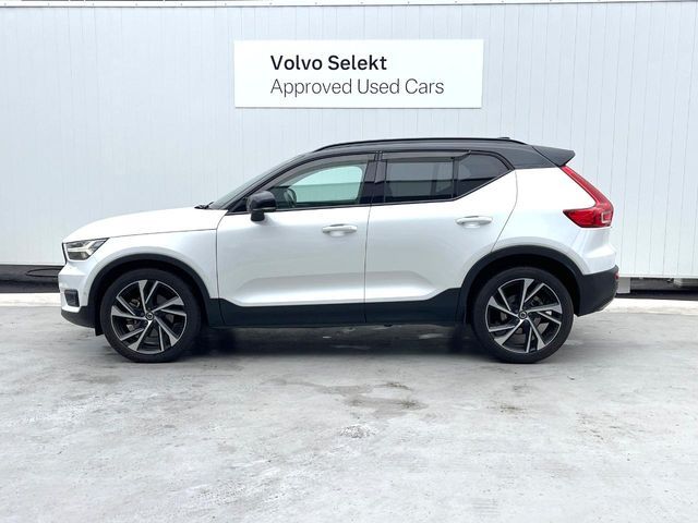 VOLVO XC40 2018 Image 31