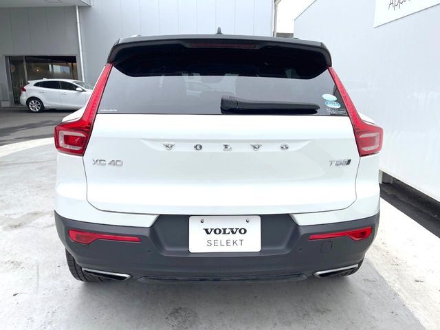 VOLVO XC40 2018 Image 31