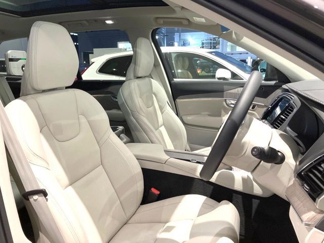 VOLVO XC90 2024 Image 31