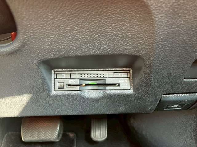 TOYOTA PRIUS 4WD 2016 Image 31