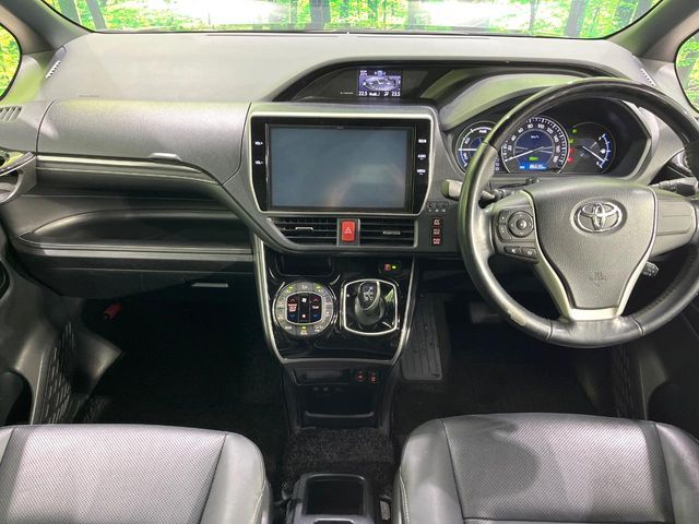 TOYOTA ESQUIRE HYBRID 2017 Image 31