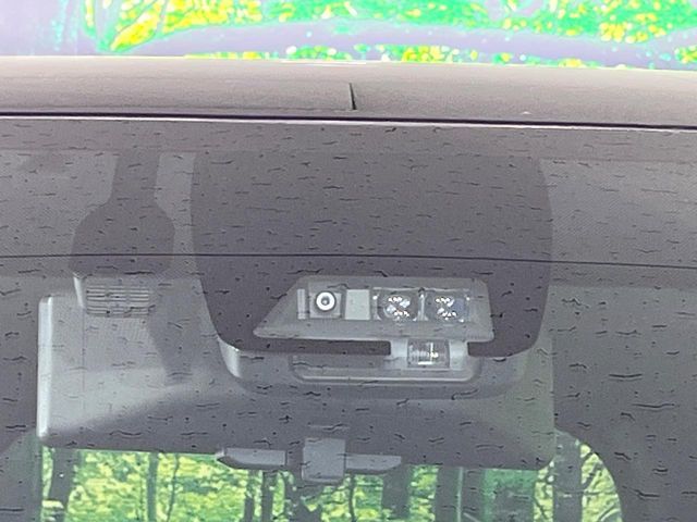 TOYOTA ESQUIRE HYBRID 2017 Image 31