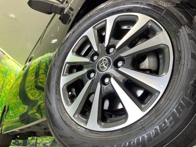 TOYOTA ESQUIRE HYBRID 2017 Image 31