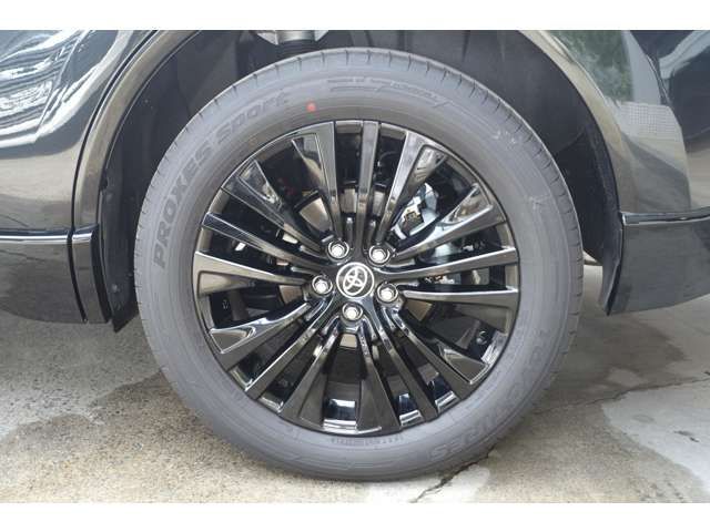 TOYOTA HARRIER HYBRID 2025 Image 31