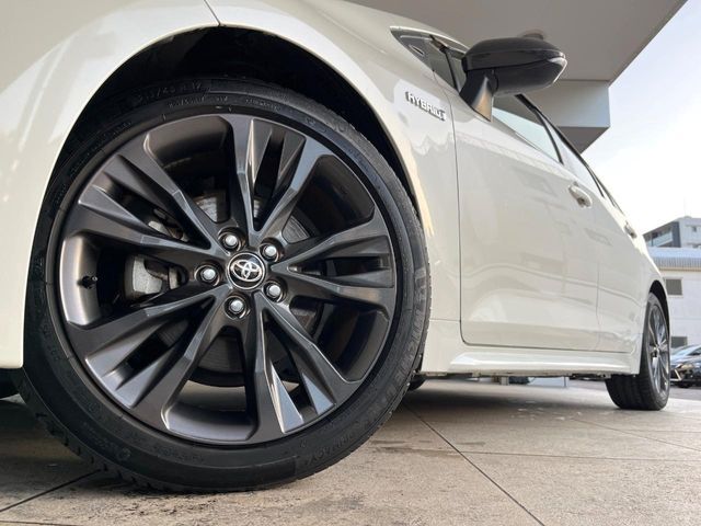 TOYOTA COROLLA SEDAN HYBRID 2020 Image 31