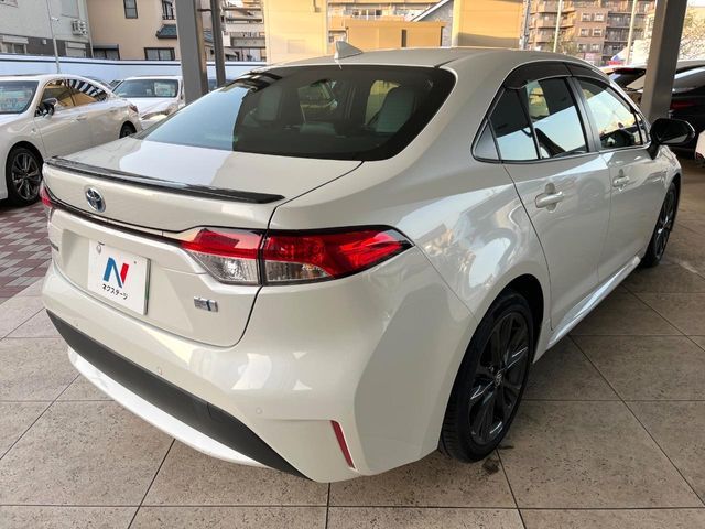 TOYOTA COROLLA SEDAN HYBRID 2020 Image 31