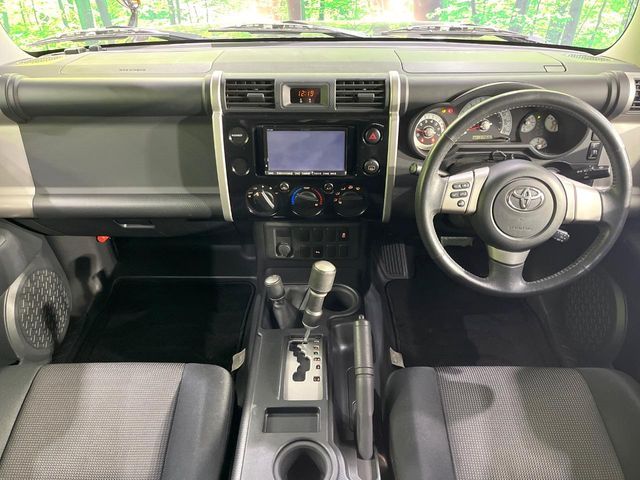 TOYOTA FJ CRUISER 4WD 2013 Image 31