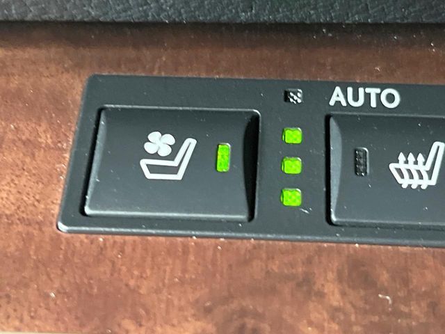 TOYOTA LEXUS GS450H 2014 Image 31