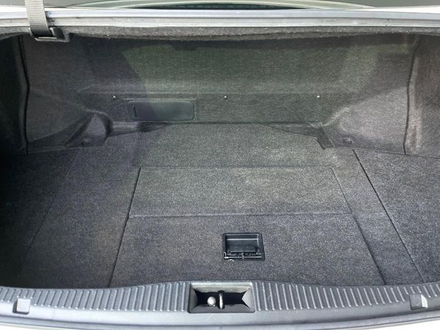 TOYOTA CROWN SEDAN HYBRID 2016 Image 31