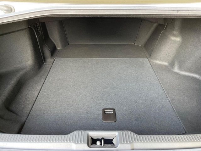 TOYOTA CROWN SEDAN 2020 Image 31