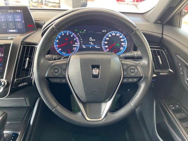 TOYOTA CROWN SEDAN 2020 Image 31