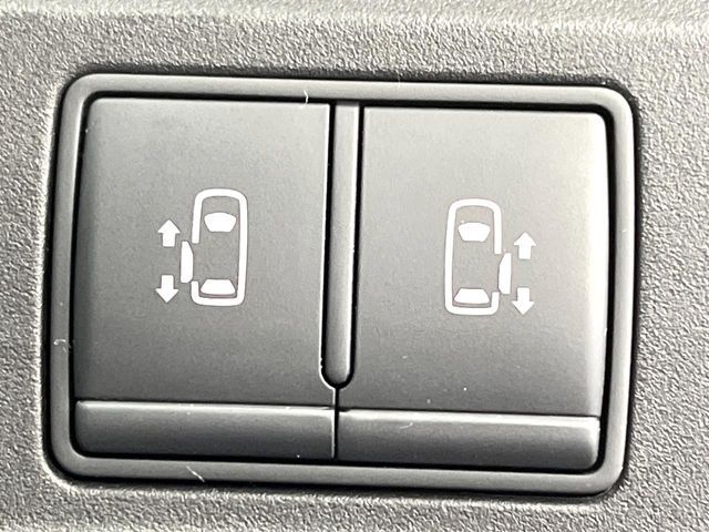 NISSAN SERENA  S-HYBRID 2018 Image 31