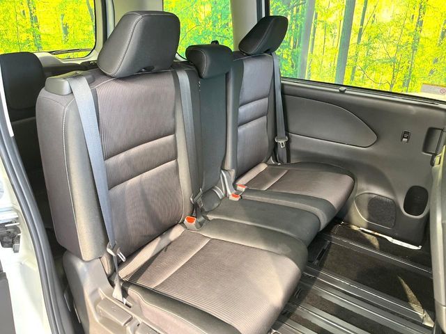 NISSAN SERENA  S-HYBRID 2018 Image 31