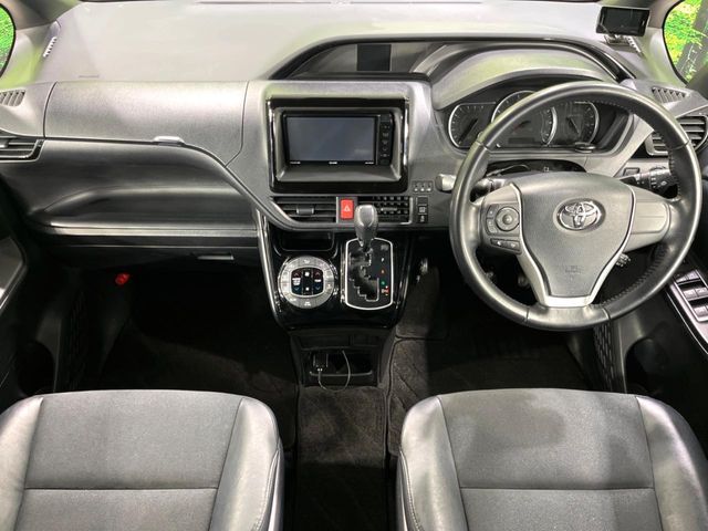 TOYOTA NOAH 4WD 2016 Image 31