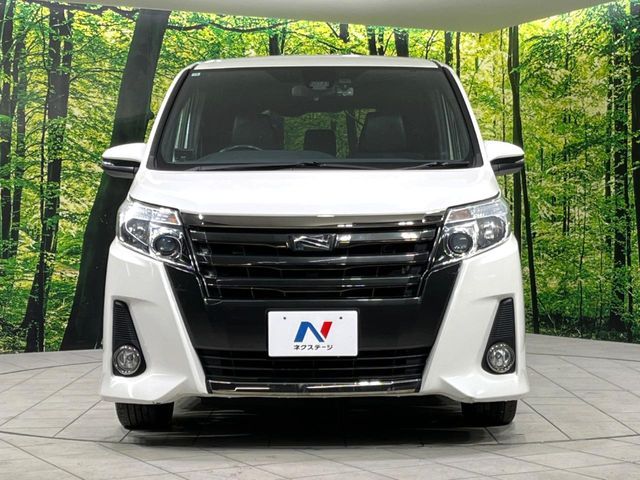 TOYOTA NOAH 4WD 2016 Image 31
