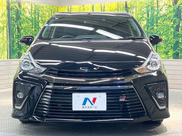 TOYOTA PRIUS ALPHA 2018 Image 31