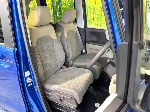 HONDA N BOX 2017 Image 31