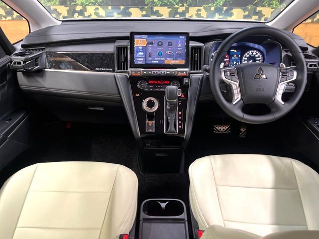 MITSUBISHI DELICA D:5 4WD 2025 Image 31